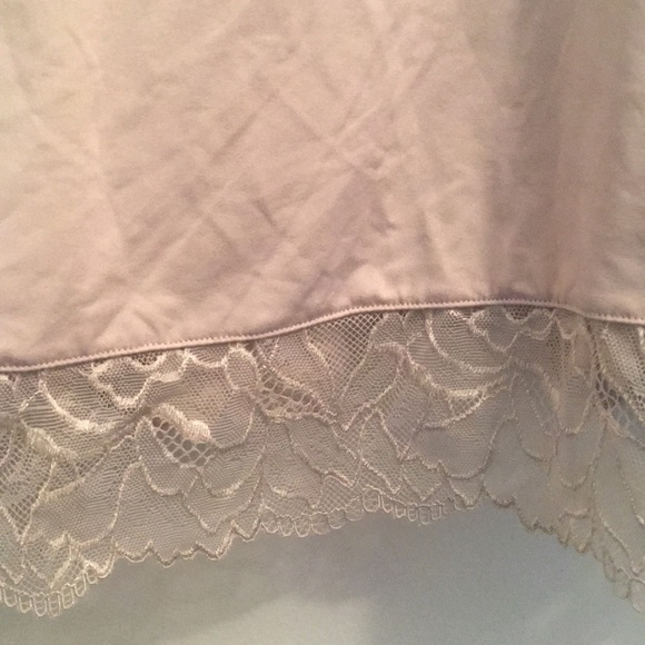 Nightgown - Picture 3 of 7